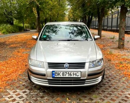 Серый Фиат Стило, объемом двигателя 1.2 л и пробегом 200 тыс. км за 3200 $, фото 1 на Automoto.ua