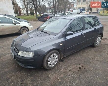 Серый Фиат Стило, объемом двигателя 1.8 л и пробегом 206 тыс. км за 2550 $, фото 1 на Automoto.ua