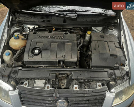 Серый Фиат Стило, объемом двигателя 1.9 л и пробегом 420 тыс. км за 2400 $, фото 7 на Automoto.ua