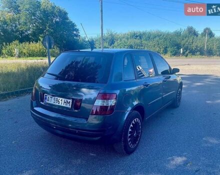 Серый Фиат Стило, объемом двигателя 1.91 л и пробегом 300 тыс. км за 3250 $, фото 1 на Automoto.ua