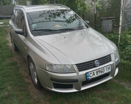 Серый Фиат Стило, объемом двигателя 1.91 л и пробегом 280 тыс. км за 3600 $, фото 4 на Automoto.ua