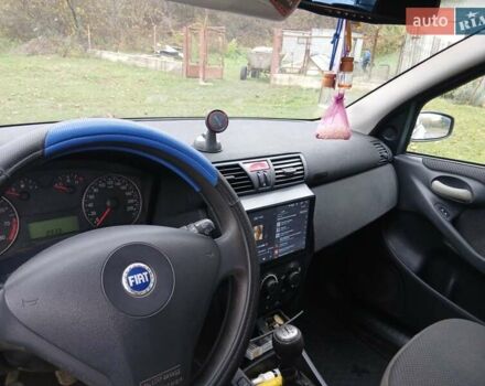 Серый Фиат Стило, объемом двигателя 1.6 л и пробегом 210 тыс. км за 3000 $, фото 6 на Automoto.ua