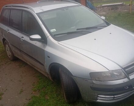 Серый Фиат Стило, объемом двигателя 1.9 л и пробегом 340 тыс. км за 3329 $, фото 5 на Automoto.ua