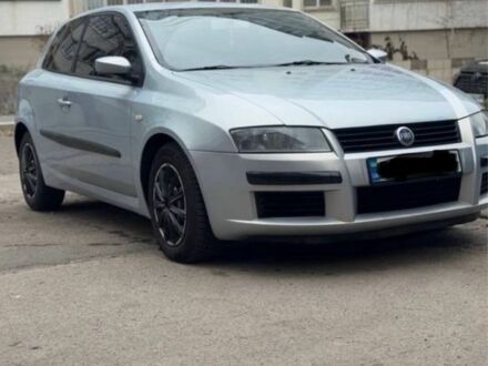 Фіат Стіло 2002 у Херсоні на Automoto.ua Сірий Фіат Стіло, об'ємом двигуна 1.9 л та пробігом 290 тис. км за 2950 $, фото 1 на Automoto.ua