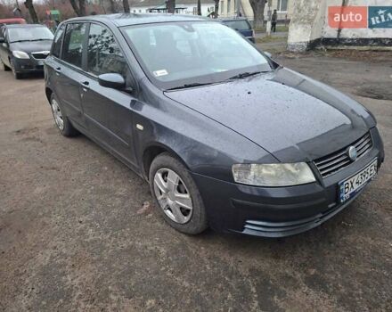 Серый Фиат Стило, объемом двигателя 1.8 л и пробегом 206 тыс. км за 2550 $, фото 1 на Automoto.ua