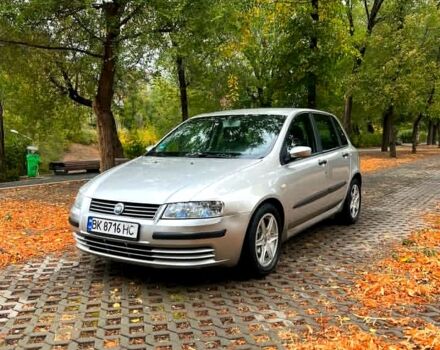 Серый Фиат Стило, объемом двигателя 1.2 л и пробегом 200 тыс. км за 3200 $, фото 1 на Automoto.ua