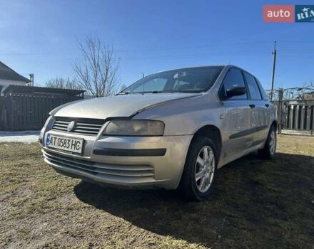 Серый Фиат Стило, объемом двигателя 1.24 л и пробегом 176 тыс. км за 2000 $, фото 1 на Automoto.ua