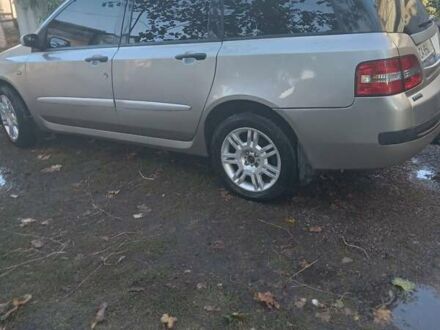 Серый Фиат Стило, объемом двигателя 1.91 л и пробегом 280 тыс. км за 3600 $, фото 1 на Automoto.ua