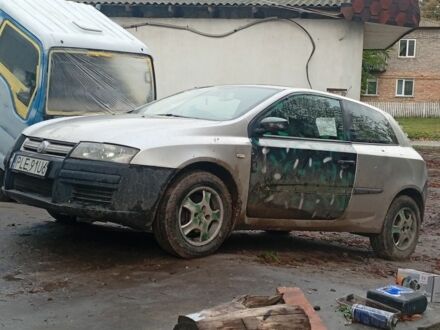 Фіат Стіло 2003 у Борисполе на Automoto.ua Сірий Фіат Стіло, об'ємом двигуна 1.9 л та пробігом 300 тис. км за 918 $, фото 1 на Automoto.ua