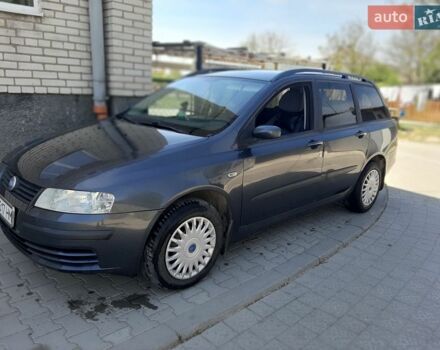 Серый Фиат Стило, объемом двигателя 1.91 л и пробегом 311 тыс. км за 3400 $, фото 1 на Automoto.ua