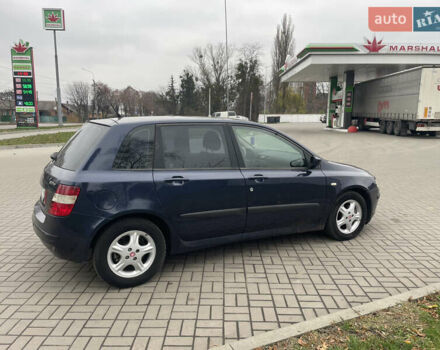 Синий Фиат Стило, объемом двигателя 1.91 л и пробегом 295 тыс. км за 2700 $, фото 5 на Automoto.ua