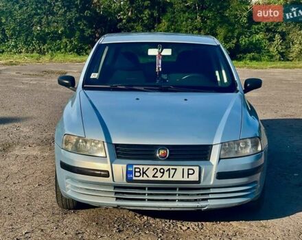 Синій Фіат Стіло, об'ємом двигуна 1.6 л та пробігом 323 тис. км за 3500 $, фото 1 на Automoto.ua