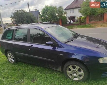 Синий Фиат Стило, объемом двигателя 1.6 л и пробегом 350 тыс. км за 2000 $, фото 2 на Automoto.ua
