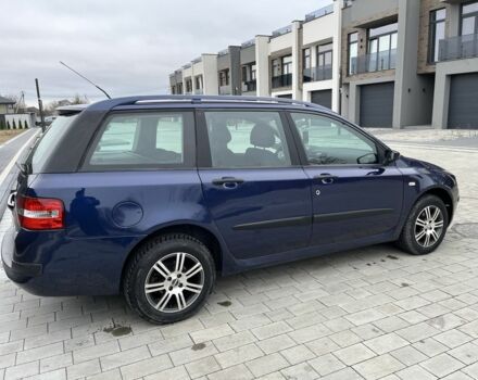 Синий Фиат Стило, объемом двигателя 1.9 л и пробегом 267 тыс. км за 3700 $, фото 5 на Automoto.ua