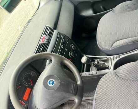 Синій Фіат Стіло, об'ємом двигуна 1.6 л та пробігом 350 тис. км за 2700 $, фото 8 на Automoto.ua