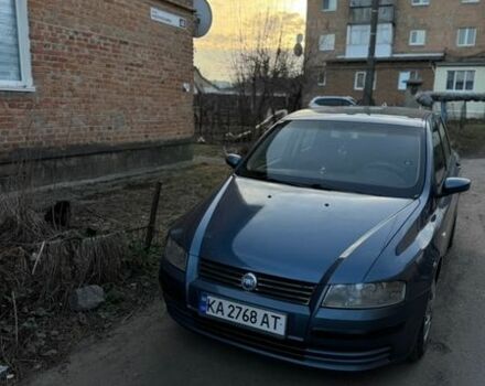 Синий Фиат Стило, объемом двигателя 1.6 л и пробегом 360 тыс. км за 4000 $, фото 1 на Automoto.ua