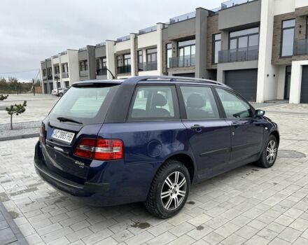 Синий Фиат Стило, объемом двигателя 1.9 л и пробегом 267 тыс. км за 3700 $, фото 1 на Automoto.ua