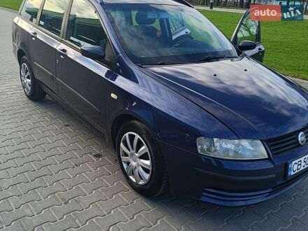 Синий Фиат Стило, объемом двигателя 1.6 л и пробегом 156 тыс. км за 3900 $, фото 1 на Automoto.ua