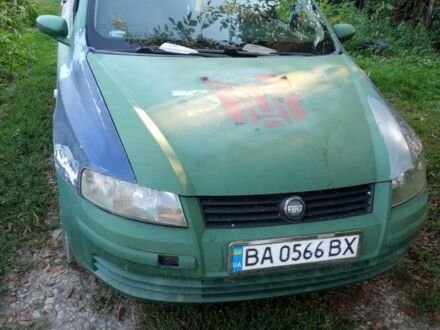 Синій Фіат Стіло, об'ємом двигуна 1.9 л та пробігом 214 тис. км за 2000 $, фото 1 на Automoto.ua