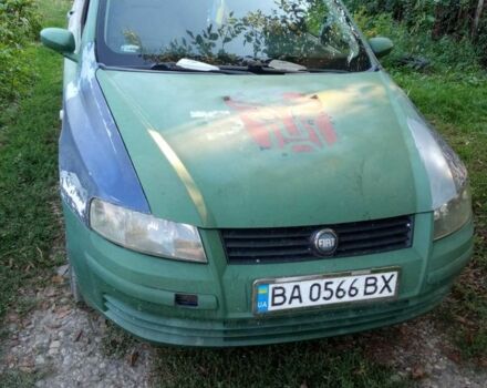 Синий Фиат Стило, объемом двигателя 1.9 л и пробегом 214 тыс. км за 2000 $, фото 1 на Automoto.ua