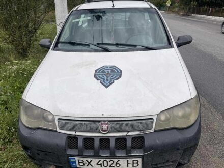 Білий Фіат Страда, об'ємом двигуна 1.2 л та пробігом 150 тис. км за 3500 $, фото 1 на Automoto.ua