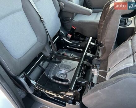 Белый Фиат Таленто, объемом двигателя 1.6 л и пробегом 175 тыс. км за 13950 $, фото 16 на Automoto.ua