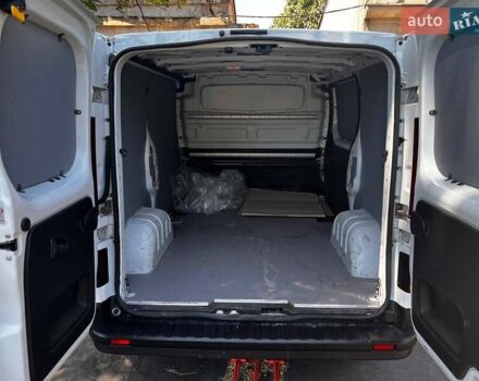 Белый Фиат Таленто, объемом двигателя 1.6 л и пробегом 165 тыс. км за 14500 $, фото 5 на Automoto.ua