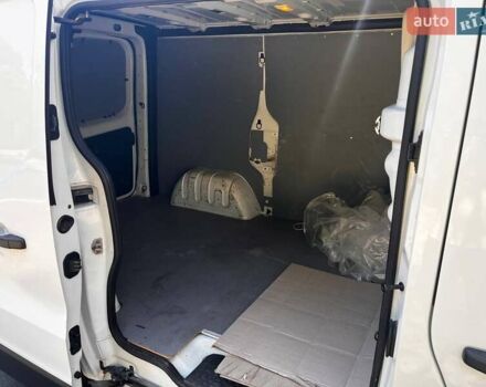 Белый Фиат Таленто, объемом двигателя 1.6 л и пробегом 165 тыс. км за 14500 $, фото 4 на Automoto.ua