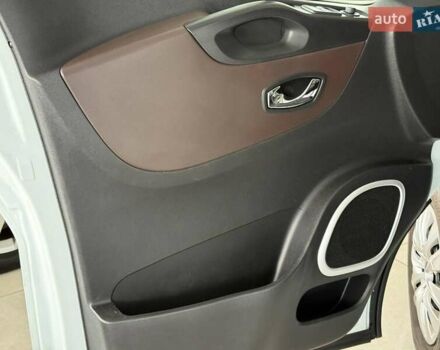 Белый Фиат Таленто, объемом двигателя 1.6 л и пробегом 120 тыс. км за 16990 $, фото 11 на Automoto.ua