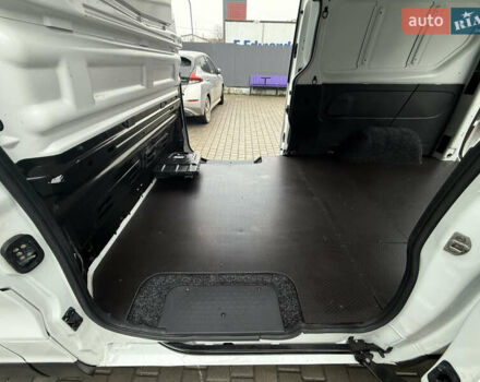 Белый Фиат Таленто, объемом двигателя 2 л и пробегом 168 тыс. км за 19550 $, фото 36 на Automoto.ua