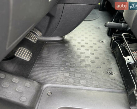 Черный Фиат Таленто, объемом двигателя 1.6 л и пробегом 218 тыс. км за 16800 $, фото 59 на Automoto.ua