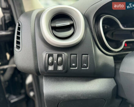 Черный Фиат Таленто, объемом двигателя 1.6 л и пробегом 218 тыс. км за 16800 $, фото 53 на Automoto.ua