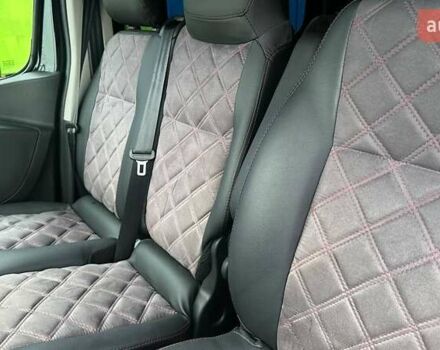 Чорний Фіат Талєнто, об'ємом двигуна 2 л та пробігом 152 тис. км за 21800 $, фото 19 на Automoto.ua