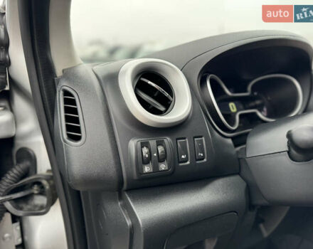 Серый Фиат Таленто, объемом двигателя 1.6 л и пробегом 178 тыс. км за 16800 $, фото 73 на Automoto.ua