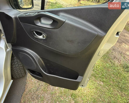 Серый Фиат Таленто, объемом двигателя 2 л и пробегом 170 тыс. км за 23800 $, фото 36 на Automoto.ua