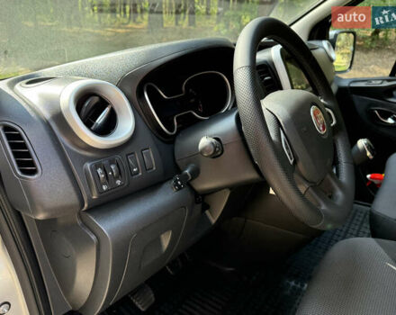 Серый Фиат Таленто, объемом двигателя 2 л и пробегом 178 тыс. км за 23800 $, фото 30 на Automoto.ua