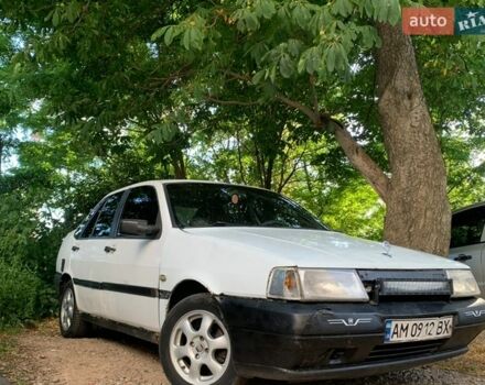 Белый Фиат Темпра, объемом двигателя 1.4 л и пробегом 300 тыс. км за 600 $, фото 1 на Automoto.ua