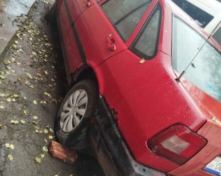 Фіат Темпра 1991 у Черкасах на Automoto.ua Червоний Фіат Темпра, об'ємом двигуна 1 л та пробігом 150 тис. км за 214 $, фото 2 на Automoto.ua