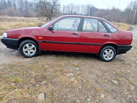 Красный Фиат Темпра, объемом двигателя 1.6 л и пробегом 280 тыс. км за 1299 $, фото 1 на Automoto.ua