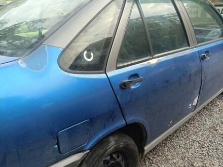 Фиат Темпра 1991 в Запорожье на Automoto.ua Синий Фиат Темпра, объемом двигателя 1.5 л и пробегом 200 тыс. км за 500 $, фото 1 на Automoto.ua