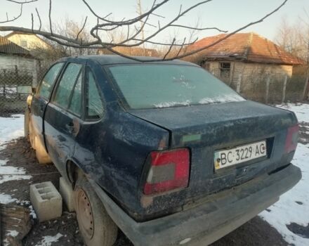 Синій Фіат Темпра, об'ємом двигуна 1.6 л та пробігом 200 тис. км за 500 $, фото 1 на Automoto.ua