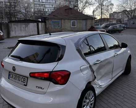 Білий Фіат Тіпо, об'ємом двигуна 1.37 л та пробігом 127 тис. км за 6500 $, фото 11 на Automoto.ua