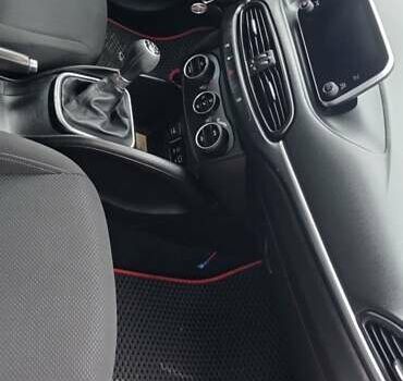 Белый Фиат Типо, объемом двигателя 1.3 л и пробегом 210 тыс. км за 8700 $, фото 24 на Automoto.ua