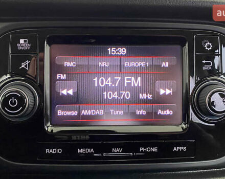 Білий Фіат Тіпо, об'ємом двигуна 1.3 л та пробігом 159 тис. км за 9450 $, фото 23 на Automoto.ua