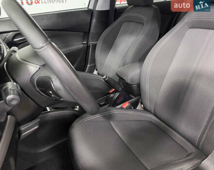 Білий Фіат Тіпо, об'ємом двигуна 1.3 л та пробігом 159 тис. км за 9450 $, фото 5 на Automoto.ua