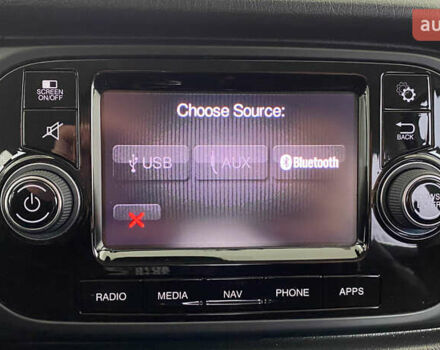 Білий Фіат Тіпо, об'ємом двигуна 1.3 л та пробігом 159 тис. км за 9450 $, фото 24 на Automoto.ua