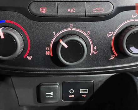 Білий Фіат Тіпо, об'ємом двигуна 1.3 л та пробігом 159 тис. км за 9450 $, фото 17 на Automoto.ua