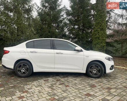 Белый Фиат Типо, объемом двигателя 1.37 л и пробегом 62 тыс. км за 10500 $, фото 1 на Automoto.ua