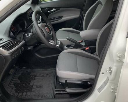 Белый Фиат Типо, объемом двигателя 1.6 л и пробегом 125 тыс. км за 9300 $, фото 9 на Automoto.ua