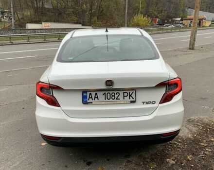 Белый Фиат Типо, объемом двигателя 1.6 л и пробегом 125 тыс. км за 9300 $, фото 4 на Automoto.ua